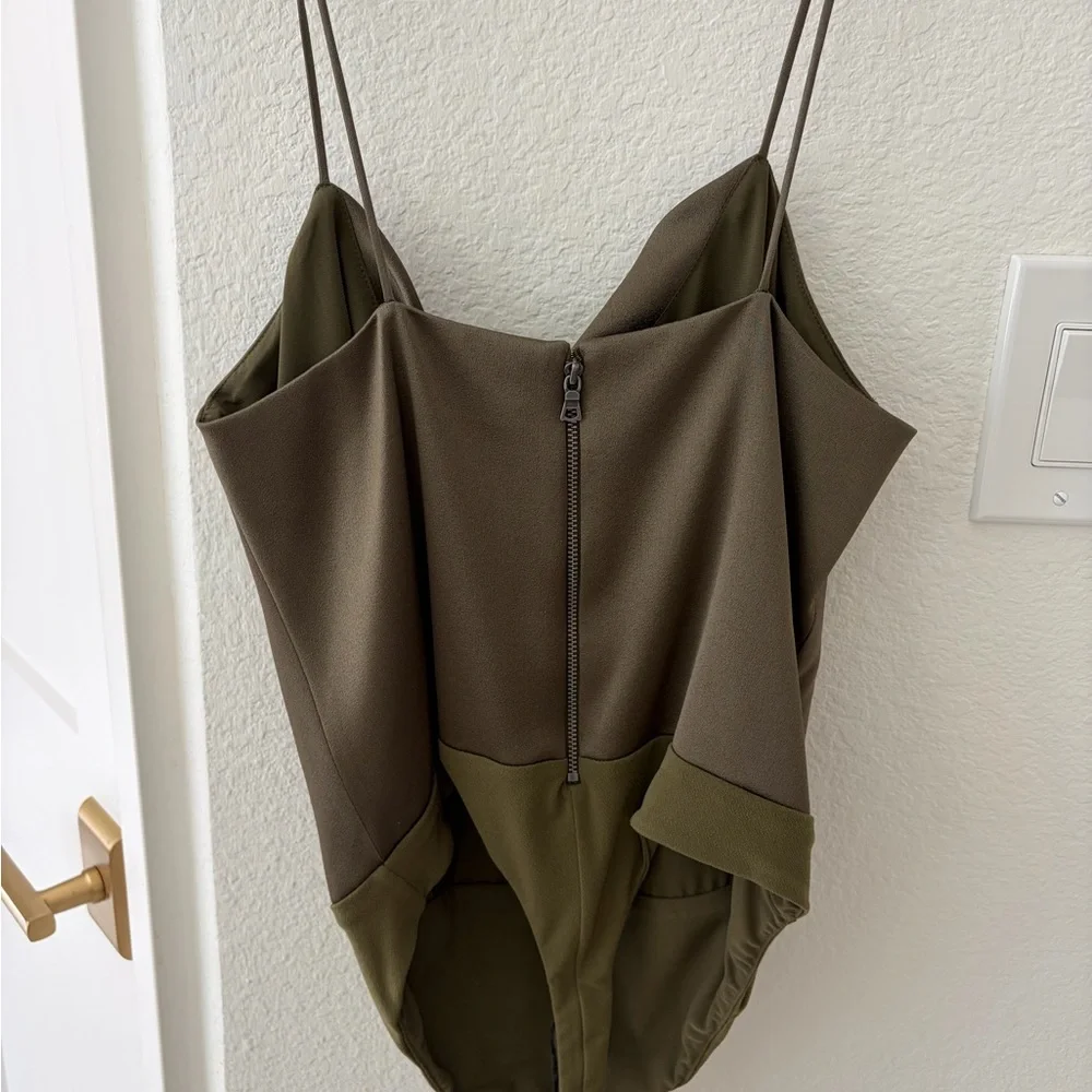 Alice + Olivia Olive Green Camisole - Picture 2 of 6
